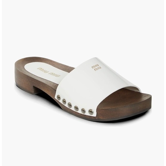 MIU MIU 5Z425E White Patent Leather Wooden Clogs Sandals sz 36